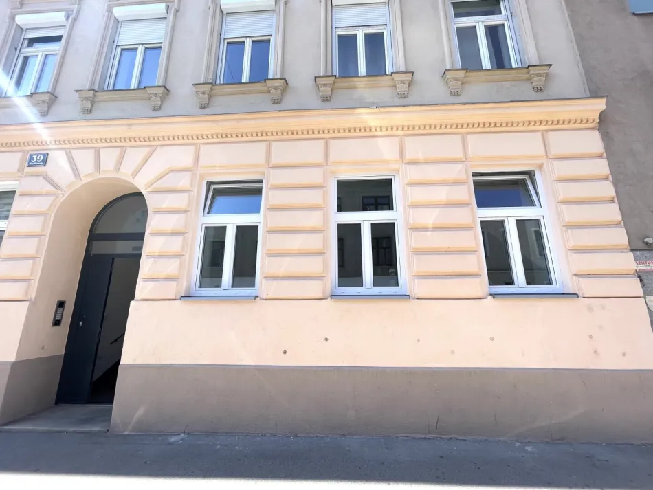 Altbau 2-Zimmer Wohnung 16.Bezirk - neu renoviert zu verkaufen! - Bild