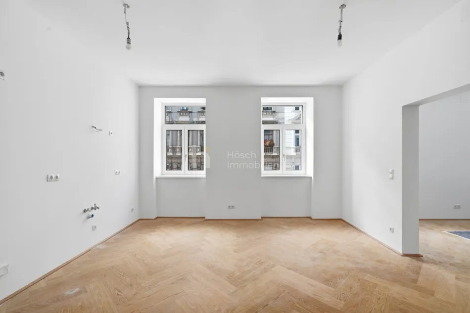 Erstbezug nahe Augarten | Gründerzeit-Charakter, neues Dachgeschoss und Lift - Titelbild