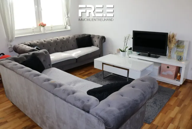 GFÖHLER AUFGEPASST! | Große, zentrale 2-Zimmer-Wohnung in Gföhl - Titelbild