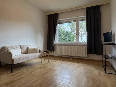 Wohnzimmer 2 (EG)