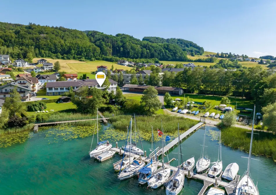 Mit Seezugang am Mattsee: 3-Zimmer Gartenwohnung mit Terrasse - Titelbild