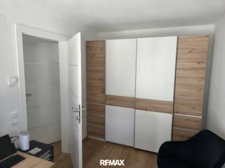 Zimmer/Büro