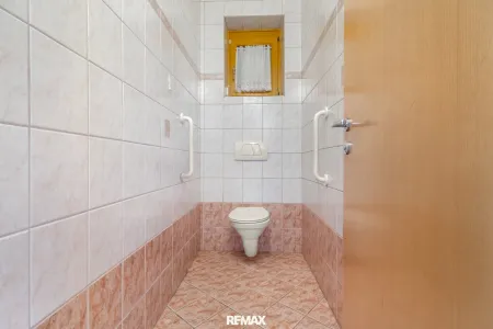 OG WC