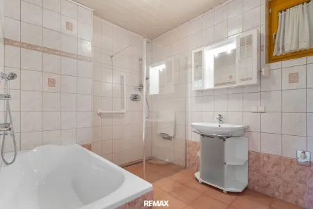 OG Badezimmer