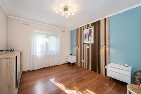 Ruhiges Schlafzimmer EG