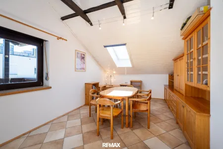 Helles Esszimmer DG