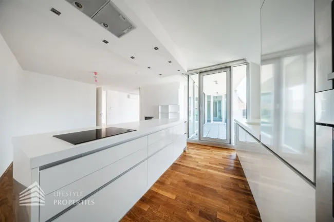 Einzigartige 5-Zimmer Stadtwohnung mit Terrasse, Nähe Stephansplatz - Bild