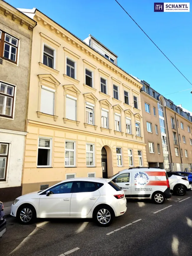 Altbau mit Upgrade! Erstbezug nach Sanierung in ruhiger Seitengasse! Clever geschnitten + Gut angebunden + Schönes Altbauhaus! Worauf warten Sie noch? - Titelbild