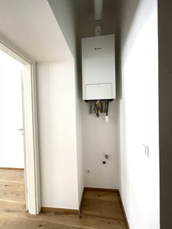 Naturnah & Stadtnah – 2 Zimmer in Wien-Penzing - Bild
