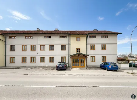 Außenansicht von der Straße aus