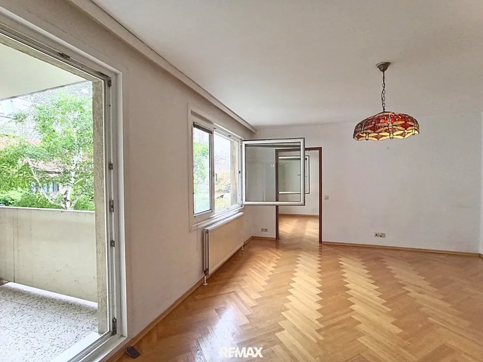 LAGE! Ruhig und Grün - zentral in Mariahilf - 2 Zimmer, Loggia, separate Küche, KFZ-Stellplatz möglich - Bild