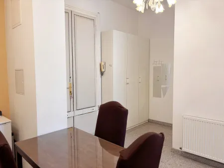 Mitten im Supergrätzl: 2 Zimmer, hohe Räume & klassischer Altbaucharme kombiniert mit modernem Komfort