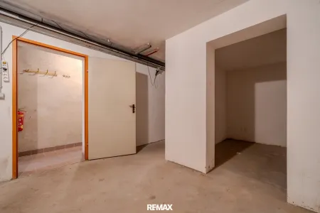 Keller