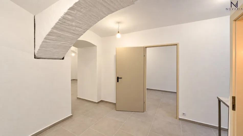 Kreativer Freiraum im Herzen von Wien-Neubau Magazin / Lager Hobbyraum mit Altbau-Charme! (Widmung Magazin) - Bild