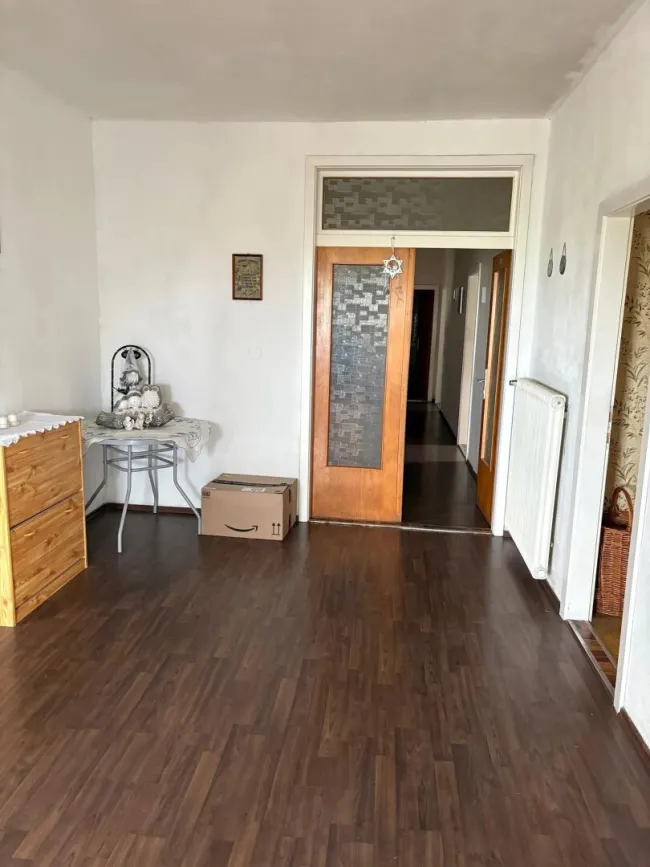 Preis gesenkt!! Einfamilienhaus mit viel Wohnraum und Seeblick - Bild