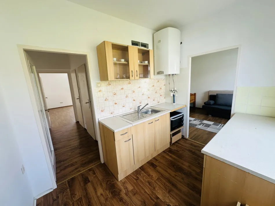 Wohnung in Krems - praktische Stadtlage mit Einbauküche - Bild