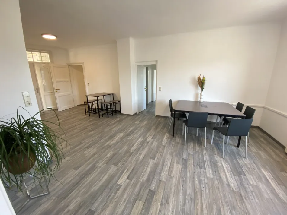 Knittelfeld Zentrum: günstige "all inclusive" Co-Working Büros ab 10m2 zu mieten - Titelbild