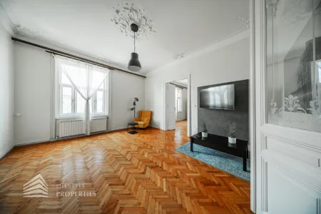 Schöne 2-Zimmer Wohnung mit Balkon, Nähe Westbahnhof