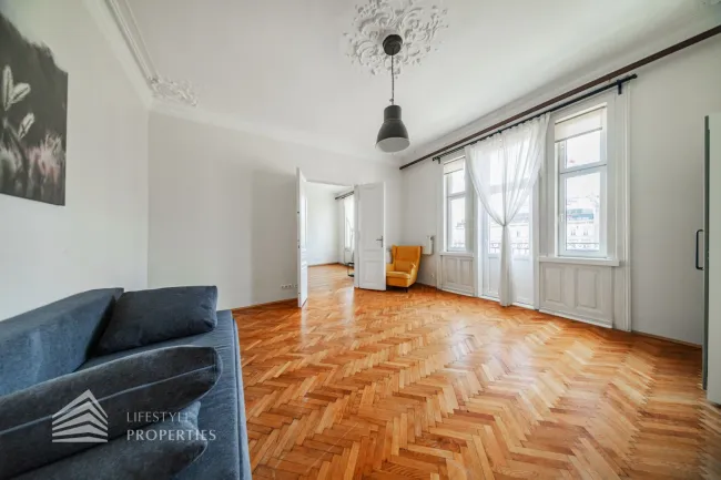 Schöne 2-Zimmer Wohnung mit Balkon, Nähe Westbahnhof - Bild