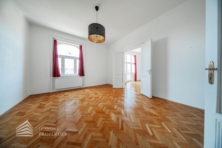 Schöne 2-Zimmer Wohnung mit Balkon, Nähe Westbahnhof