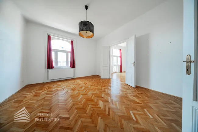 Schöne 2-Zimmer Wohnung mit Balkon, Nähe Westbahnhof - Bild