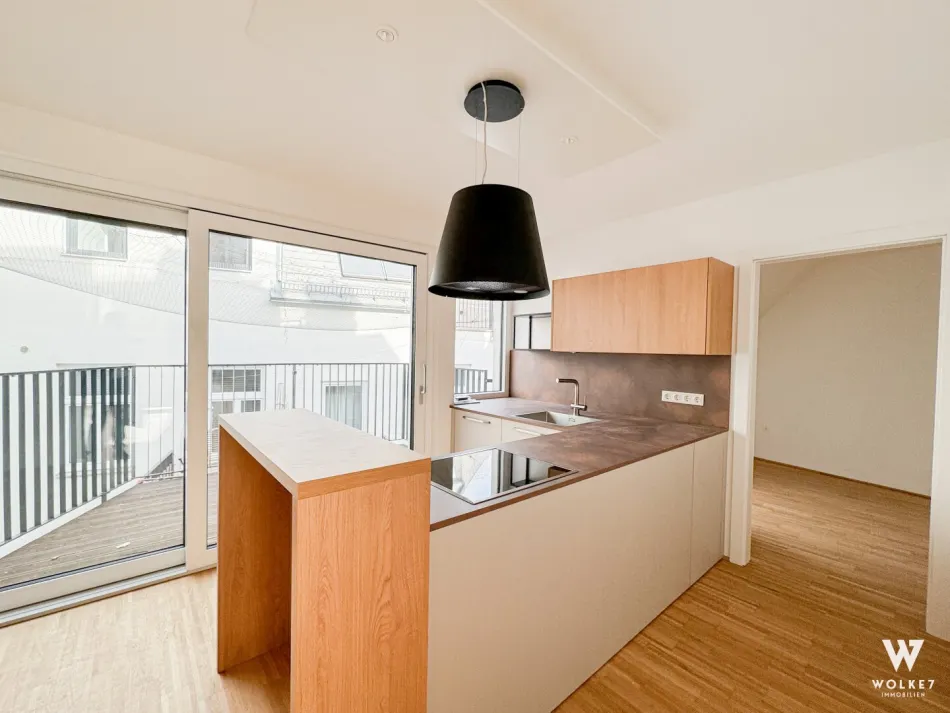 Für ANLEGER oder EIGENNUTZER: Traumhaftes Dachgeschoß-Juwel in Toplage I Vermietet bis 2029 I inkl. Balkon + Loggia I Direkt beim Aumannplatz - Bild