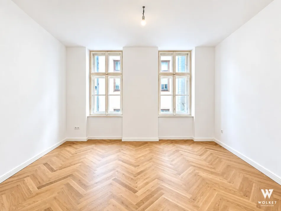 Design trifft Altbaucharme | 2 Zimmer | Fußbodenheizung | Erstbezug nach Generalsanierung - Bild