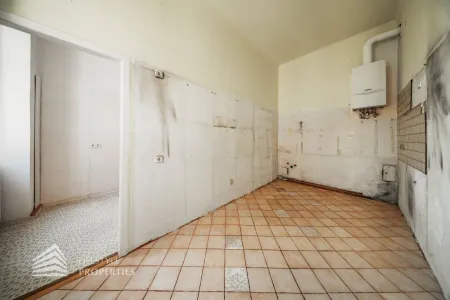 Schöne 4-Zimmer Wohnung mit Balkon, Nähe Westbahnhof