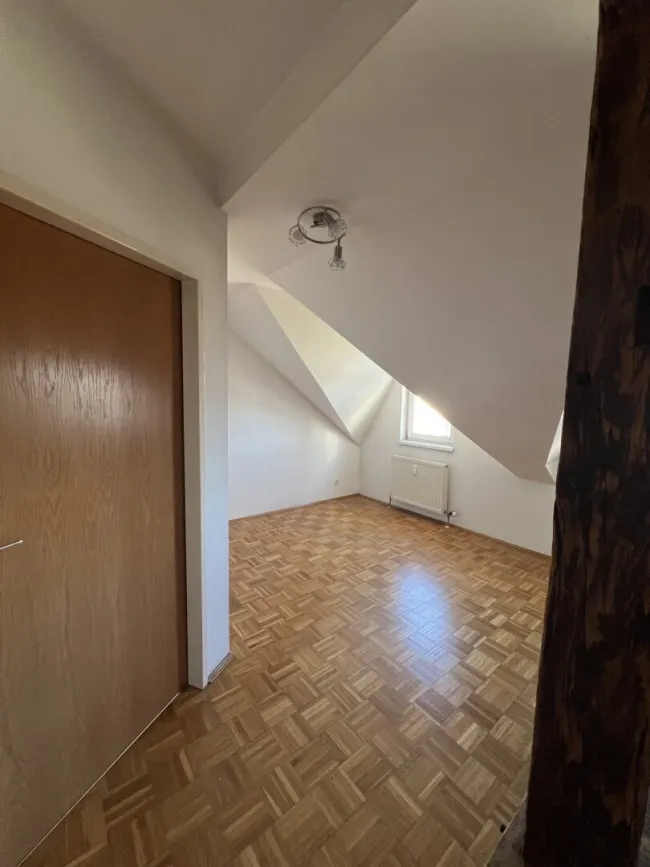 Einzigartige 2-Zimmerwohnung in der Nähe vom Dietrichsteinplatz - Bild