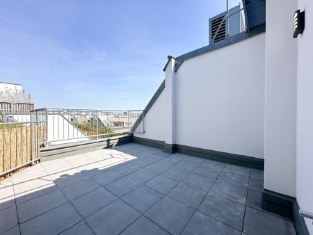 Erstbezug 5-Zimmer Wohnung mit Terrasse im DG, Nähe Wiedner Hauptstraße