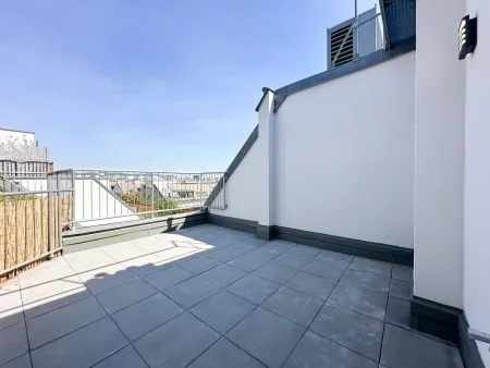 Erstbezug 5-Zimmer Wohnung mit Terrasse im DG, Nähe Wiedner Hauptstraße