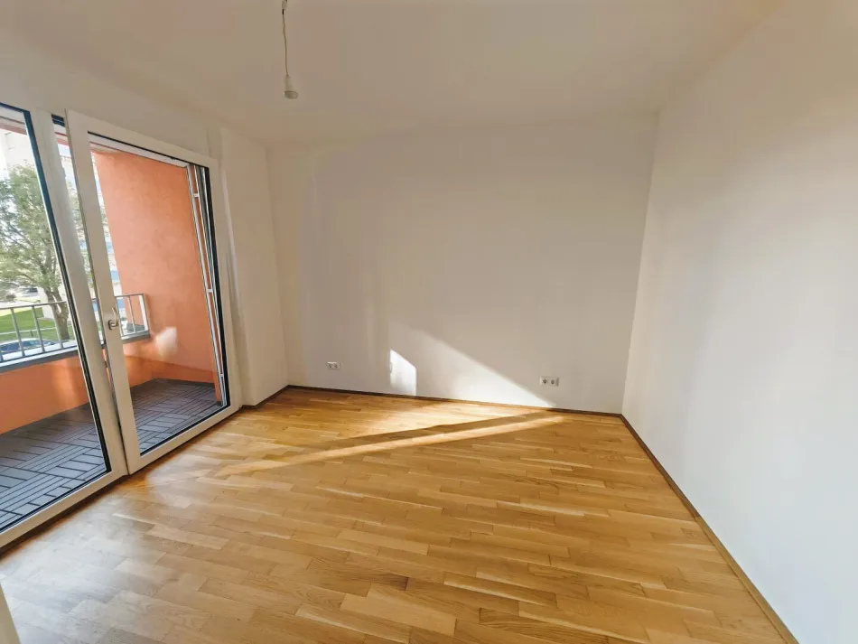 Moderne & helle 2-Zimmer-Wohnung in begehrter Lage - ab sofort! - Bild