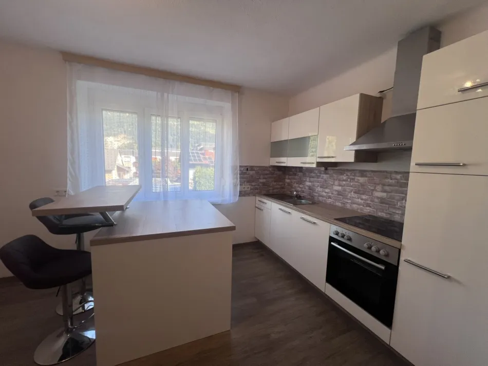 schöne, gepflegte Eigentumswohnung mit Balkon - Bild