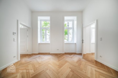 Heller 2-Zimmer Erstbezug, Nähe Galleria Landstraße