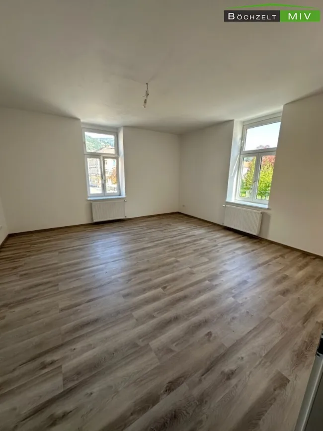 Charmante Altbauwohnung in Leoben – 84,29 m² - Titelbild