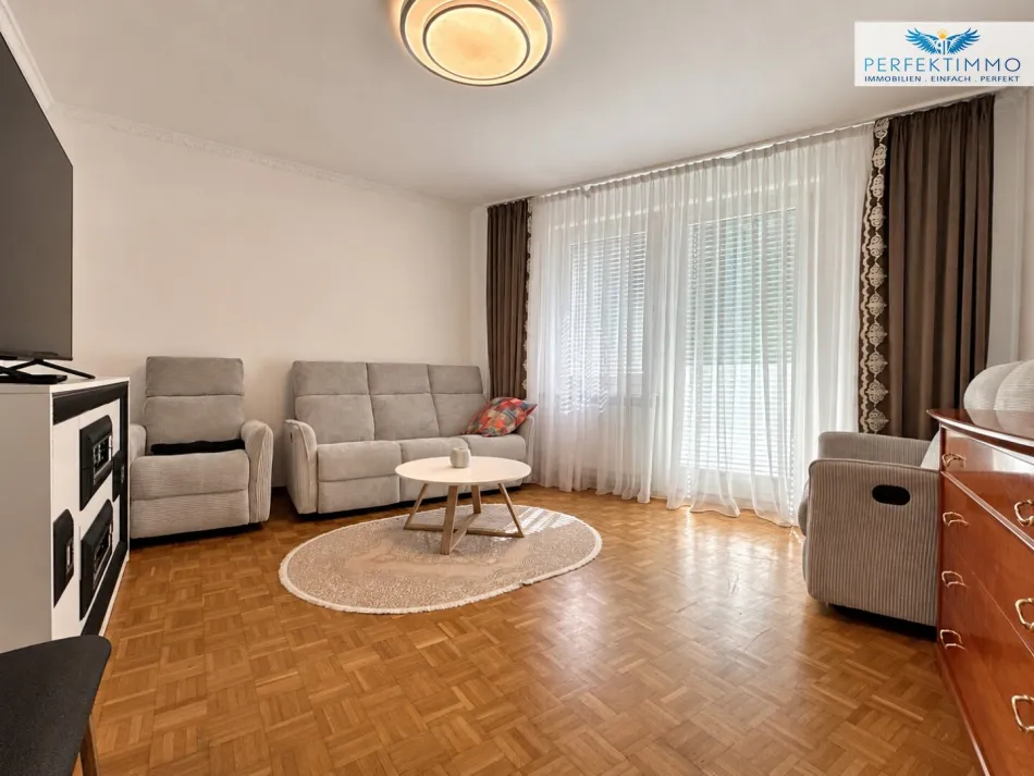 Gepflegte, große Familienwohnung - Titelbild