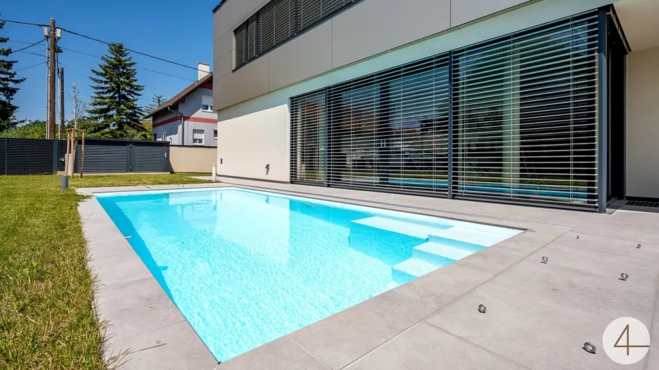 Exklusivität pur! Salzwasserpool, Grünblick - sonnige Ausrichtung - TOP Ausstattung - Garage - Lift! - Titelbild