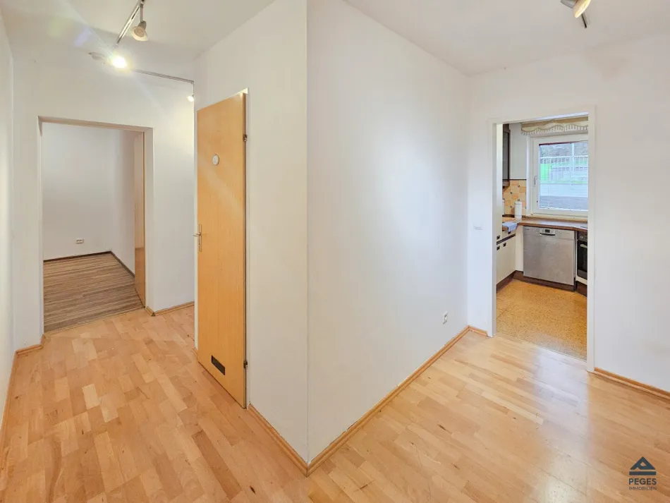 3-Zimmer-Wohnung mit Garten-Terrasse und Carport in Elsbethen - Bild