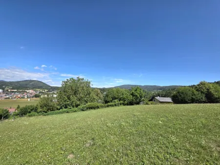 Grundstück