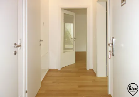 Wetzelsdorf: 2-Zimmer-Wohnung in Ruhelage mit Terrasse, kleinem Eigengarten und Tiefgaragenplatz