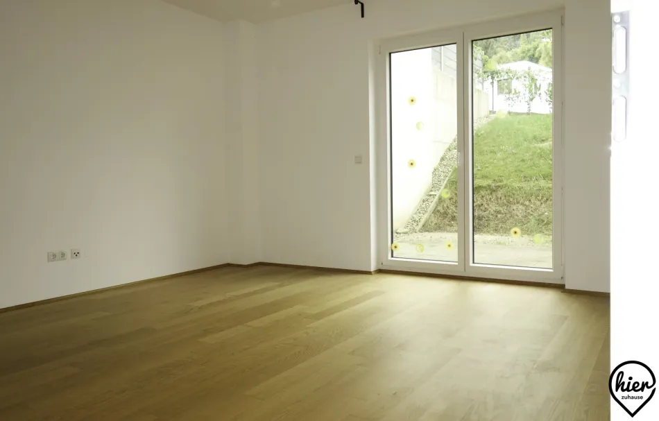 Wetzelsdorf: 2-Zimmer-Wohnung in Ruhelage mit Terrasse, kleinem Eigengarten und Tiefgaragenplatz - Bild