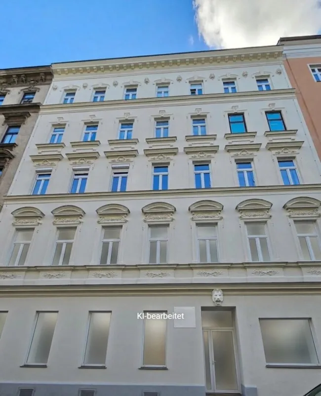 Sanierte und möblierte 2-Zimmer-Eigentumswohnung im sanierten Altbau mit Lift und Fernwärmeanschluss! - Titelbild