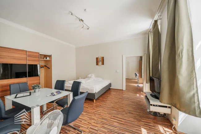 Charmante 2-Zimmer Wohnung, Nähe Enkplatz - Titelbild