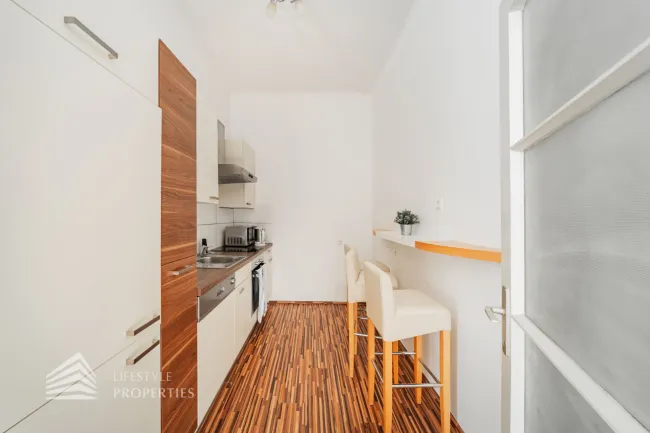 Charmante 2-Zimmer Wohnung, Nähe Enkplatz - Bild
