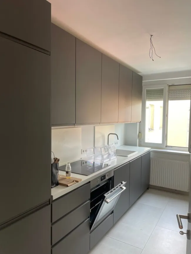 Erstbezug nach Sanierung: helle 2-Zimmer-Wohnung in der Gellertgasse, 1100 Wien - Titelbild