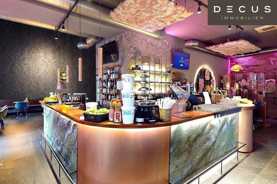 SPÄZIALITÄTENRESTAURANT IM VOLLBETRIEB - Bild