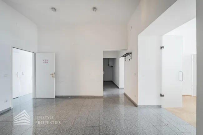 Geräumiges 5-Zimmer Büro/Praxis im 6. Wiener Gemeindebezirk - Bild