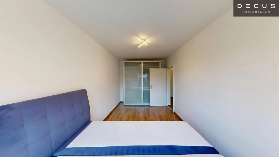 INNENHOFLAGE - HELLE 2 ZIMMER WOHNUNG MIT SEPARATER KÜCHE - Bild