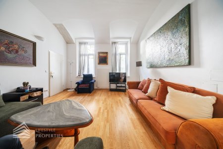Altbau mit Gartenzugang - zwei Einheiten mit flexibler Nutzung, Nähe Urania