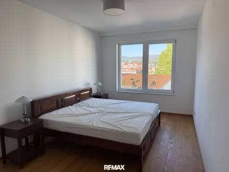 Schlafzimmer mit schönem Ausblick